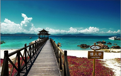 女孩叫地宁好听吗怎么取名（地宁是什么）