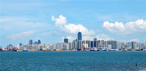 在和顺县加盟时尚甜品选址开店都需要注意些什么，港殿在和顺县有几家店铺